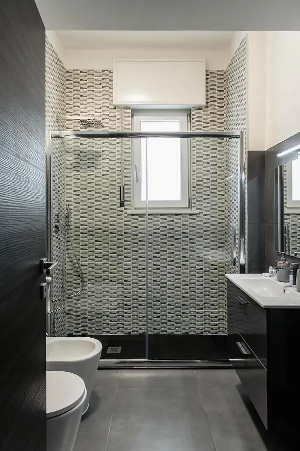 Caliph House 128 Apartment Bari 0*,  Italy