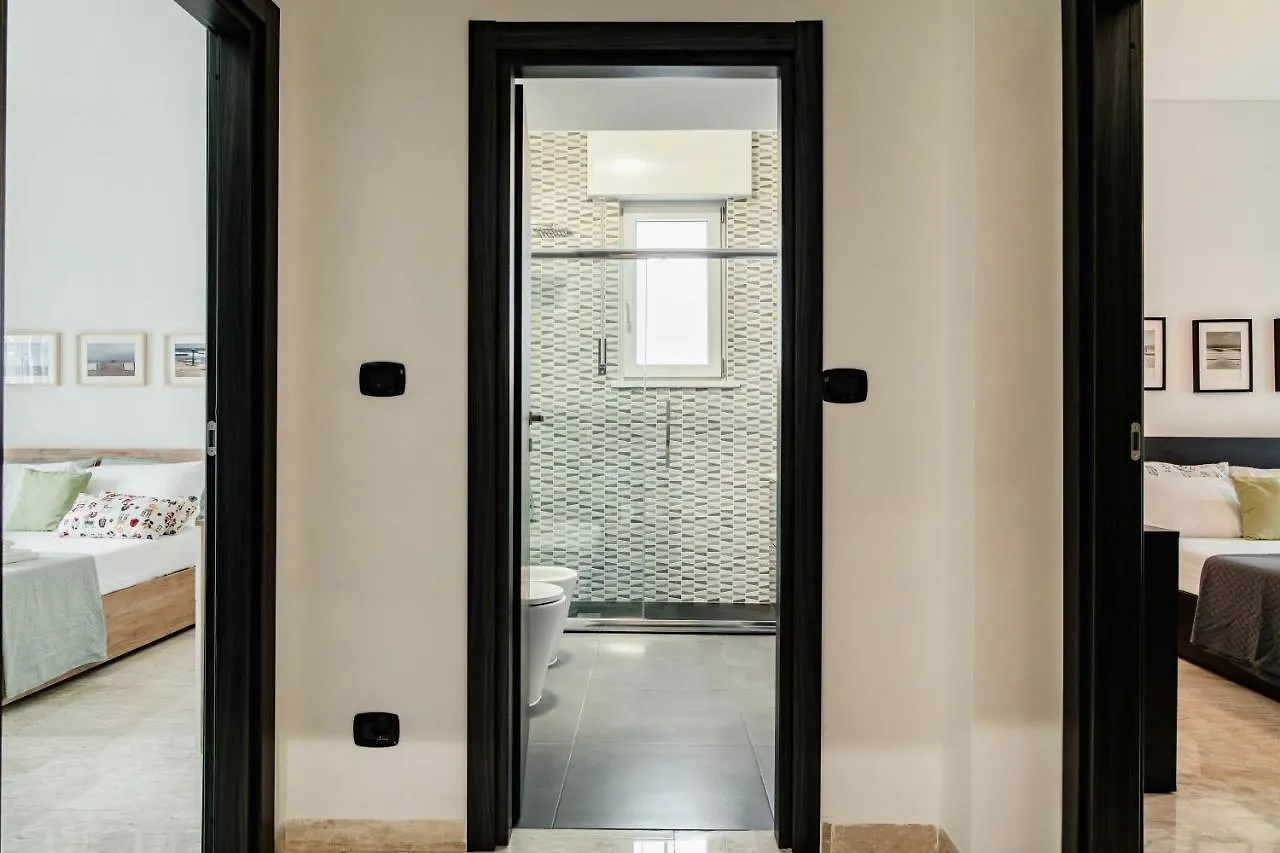 Caliph House 128 Apartment Bari 0*,  Italy